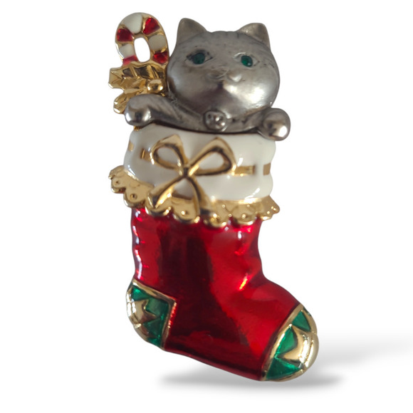 Vintage Danecraft Christmas Kitten Cat in Enameled Stocking Jewelry Brooch Pin - Picture 1 of 4